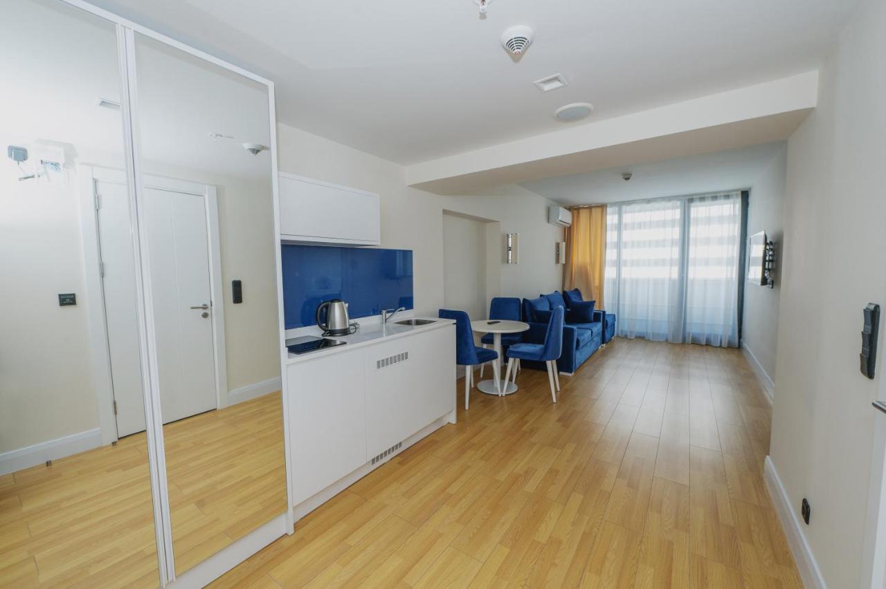 Blue Orbi City Hotel 巴统 外观 照片