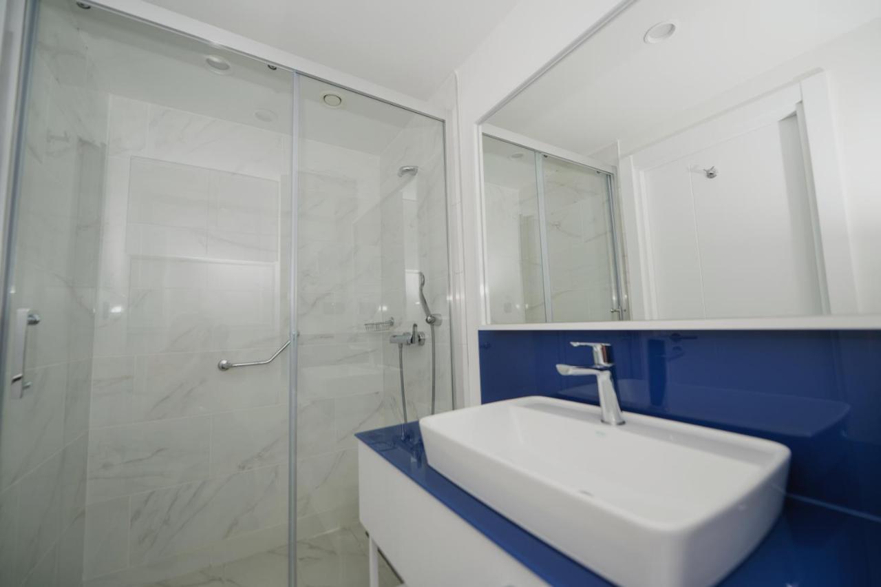 Blue Orbi City Hotel 巴统 外观 照片